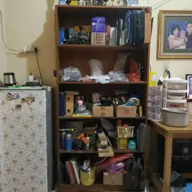 Lemari kayu serbaguna 2 m 5 sekat