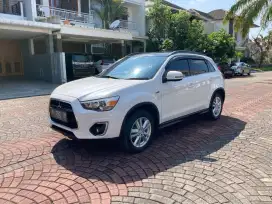 Outlander 2.0 PX Matic 2016 Istimewa
