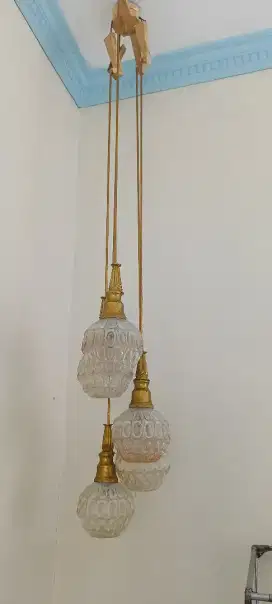 Lampu hias gantung