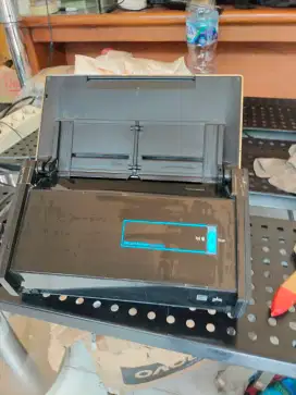 Fujitsu ScanSnap iX500. Kondisi nyala tapi kurang faham normal apa tdk