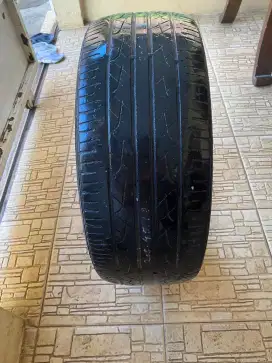 Ban Hankook R17
