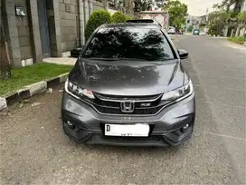 KM 40RB JAZZ RS AT 2019 CVT AUTOMATIC 2020/2018