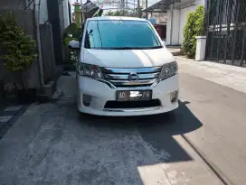 NISSAN SERENA C26 2012