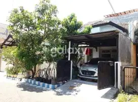 RUMAH DI TENGAH KOTA SIDOARJO