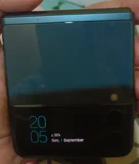 Samsung galaxy z flip 3 8/256 5g green