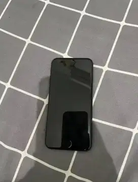 Iphone SE 2020 (hitam) ex ibox 128gb