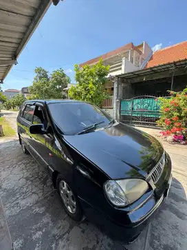 Kia Carens 2002 Bensin
