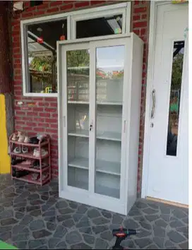 lemari arsip besi full kaca pintu sliding lemari filling cabinet besi