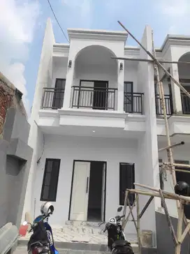 Dijual rumah modern classic dekat Mall Pd. gede Jakarta Timur