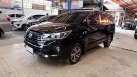 Toyota Kijang Innova Reborn 2.0 V Luxury Hitam