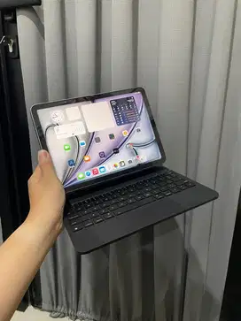 iPad Air 6 M2 128GB + Magic Keyboard