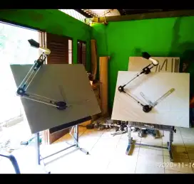 Meja gambar mutoh bandul