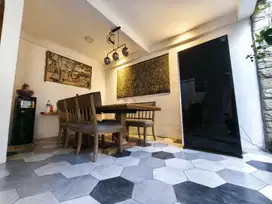 TURUN HARGA Rumah dijual terawat di Pasteur Sayap Sarijadi Setraduta