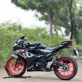 SUZUKI GSX 150R BLACK 2022 KM 9K PAJAK PANJANG SIAP GAS