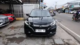 HRV PRESTIGE SUNROOF CVT 2017 Hitam HR-V 1.8 Prestige RS AT black