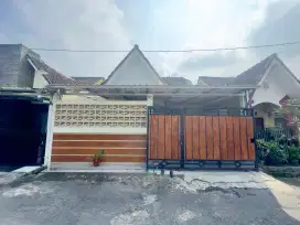 Dikontrakan Rumah Tahunan