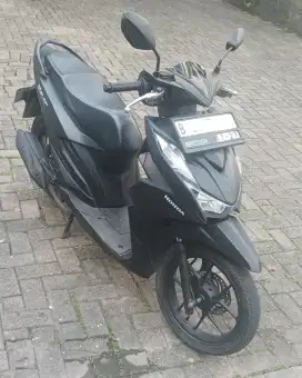 Dijual Honda Beat Deluxe 2022 (Hitam)