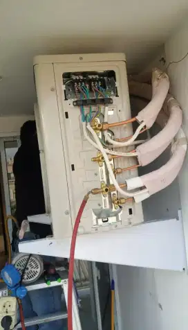 Cuci ac bongkar pasang ac