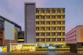 Voucher Hotel *4 UNISI Yogyakarta. Selangkah dari St. Tugu