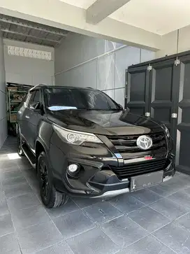 Toyota Fortuner TRD AT 2018 Diesel Like New