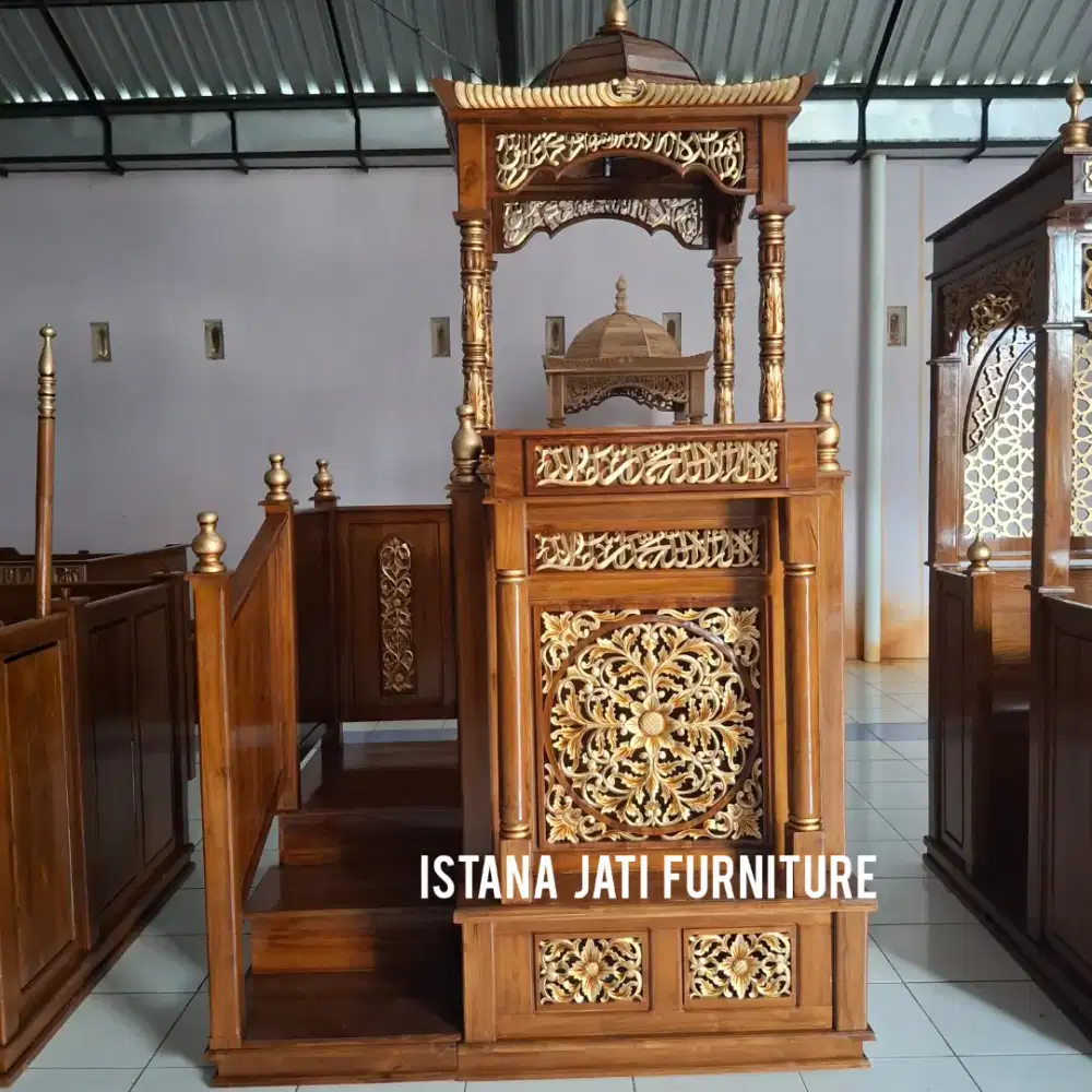 Mimbar masjid khutbah tangga model ukiran