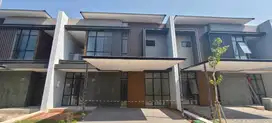 Rumah Cluster PIK2 Uk 10x15 (4+1 Kamar Tidur) Brand New Termurah