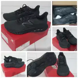 Sepatu New Balance Men NB411 V3 Black Size 43 Running ORIGINAL BARU