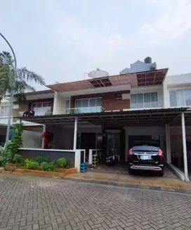 Dijual rumah 2½ lantai di Tropical Garden Grand Galaxy City