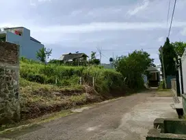 Dijual Tanah Cigadung dalam Komplek Nyaman di Bandung