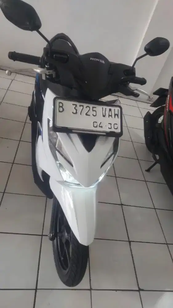 BEAT CW 2025 OKe  cas/ kredit DP  1.750