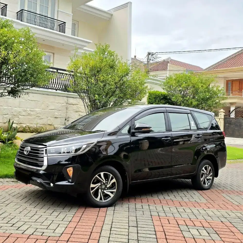 Toyota Innova Reborn V Facelift 2.4 AT 2021