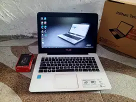 Di Jual Cepat Laptop Asus, core i3 gen 4, ram 10, normal