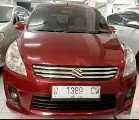Suzuki Ertiga GL Manual Merah