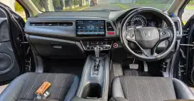 Honda HRV E 1.5 AT 2015