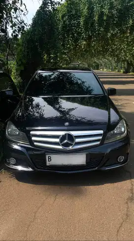 Mercedes Benz W204 C200 CGI-AT 2013