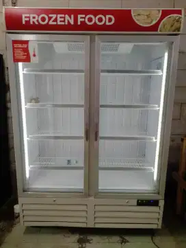 Standing frezzer 1000 liter