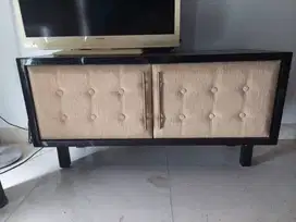 Cabinet that can be use for TV Set..