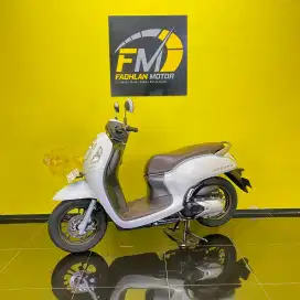 Honda Scoopy Prestige Tahun 2023 remote lengkap putih