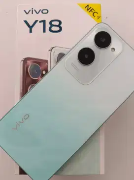 Vivo y18 ram 4/64. Kondisi lengkap mulus.