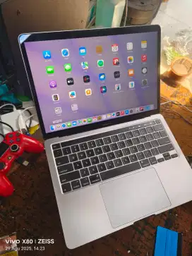 MacBook Pro 2020 Touchbar 8/258 Normal Siap Pakai Pastinya