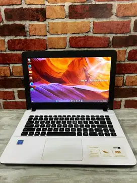 Laptop asus x441MA