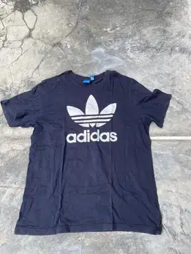 kaos adidas treefoil