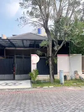 Rumah Siap Huni 1,5 Lantai Di Perumahan Alam Galaxy Surabaya