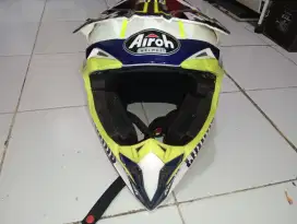 Jual helm cross Airoh