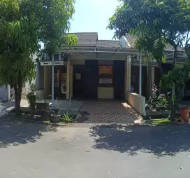 Disewakan / Dijual  rumah cluster matahari residence bebas banjir