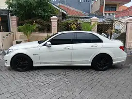 Mercedes-Benz C250 2012 Bensin