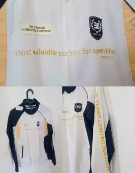 JAKET PARASUT PROSPECS PUTIH PRELOVE
