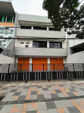 RUKO PERAK TIMUR 3 LANTAI, NOL JALAN RAYA
