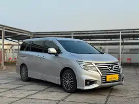 Km 70 Rb record !! Elgrand New Model 2014 facelift 2.5 cc .. Termurah