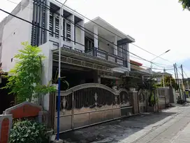 RUMAH DI JALAN RA KARTINI NO 14A, SIDOMORO, KEBOMAS GRESIK